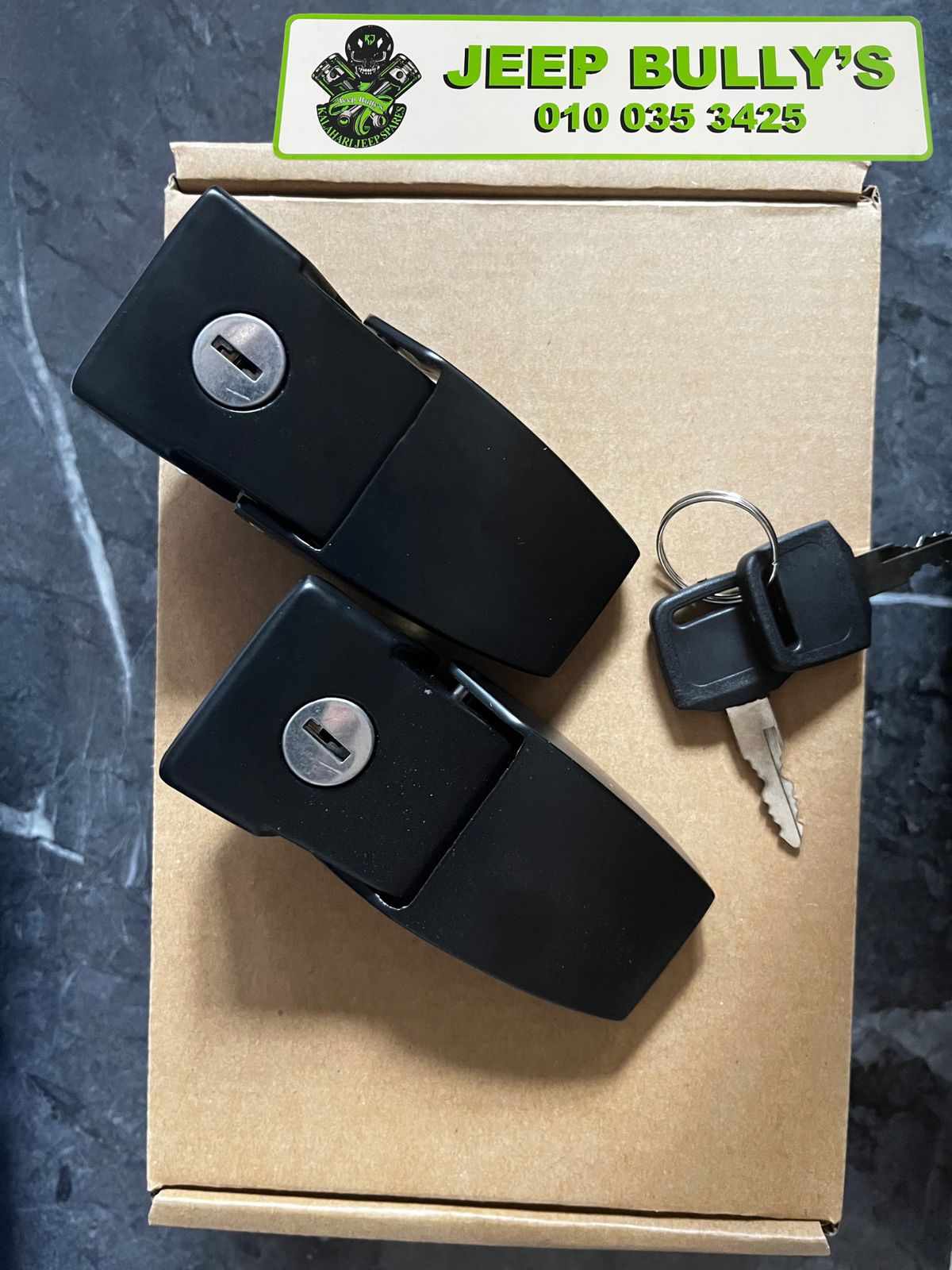 Jeep Wrangler Keylock Bonnet Latches - Private Seller Jeep Wrangler Keylock Bonnet Latches - Private Seller