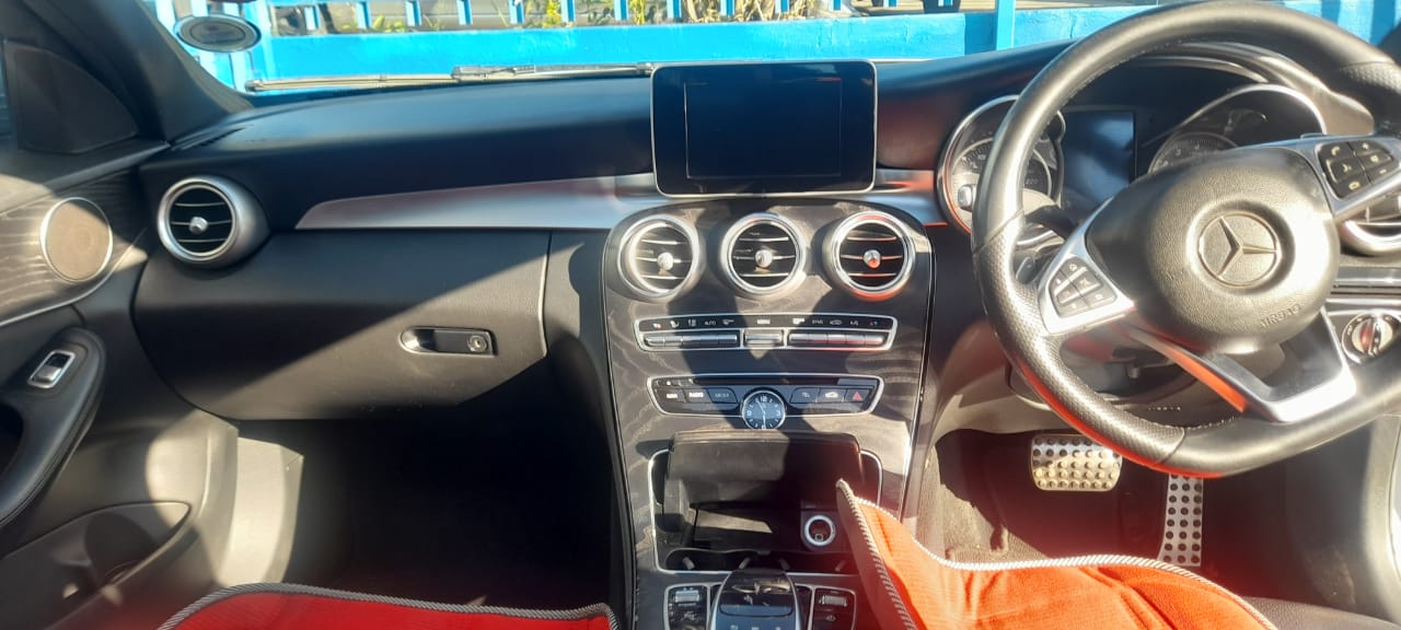 2017 MERCEDEZ BEZ C200 AMG AUTOMATIC