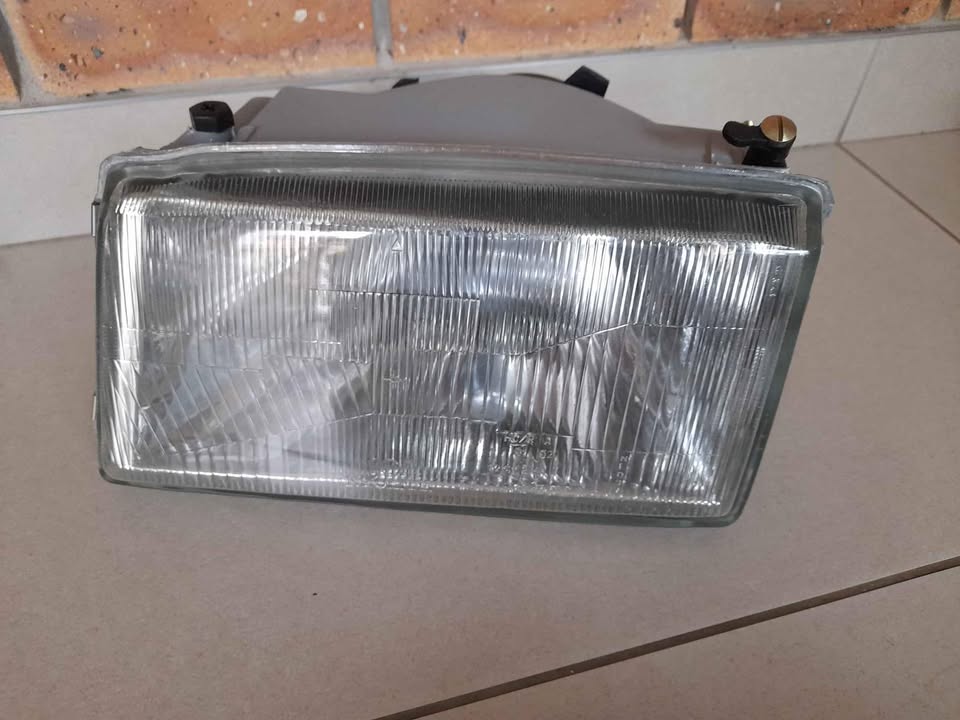 FIAT UNO HEADLIGHTS FORSALE