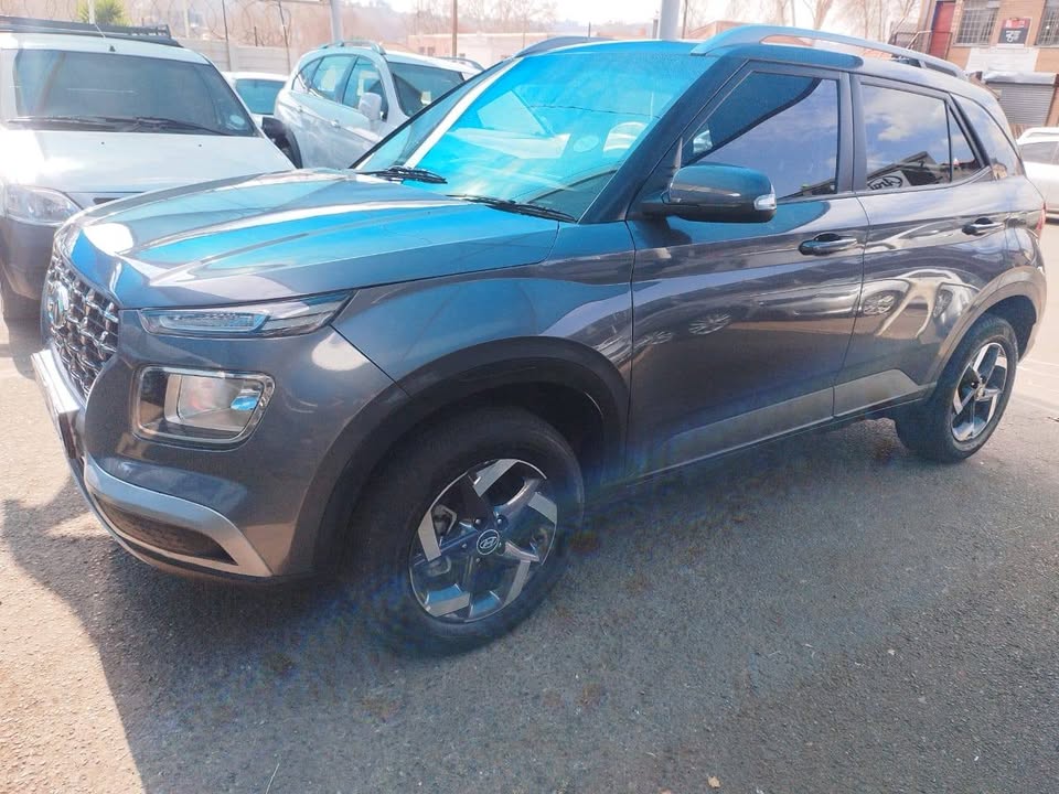 Hyundai vanue 1.0 T