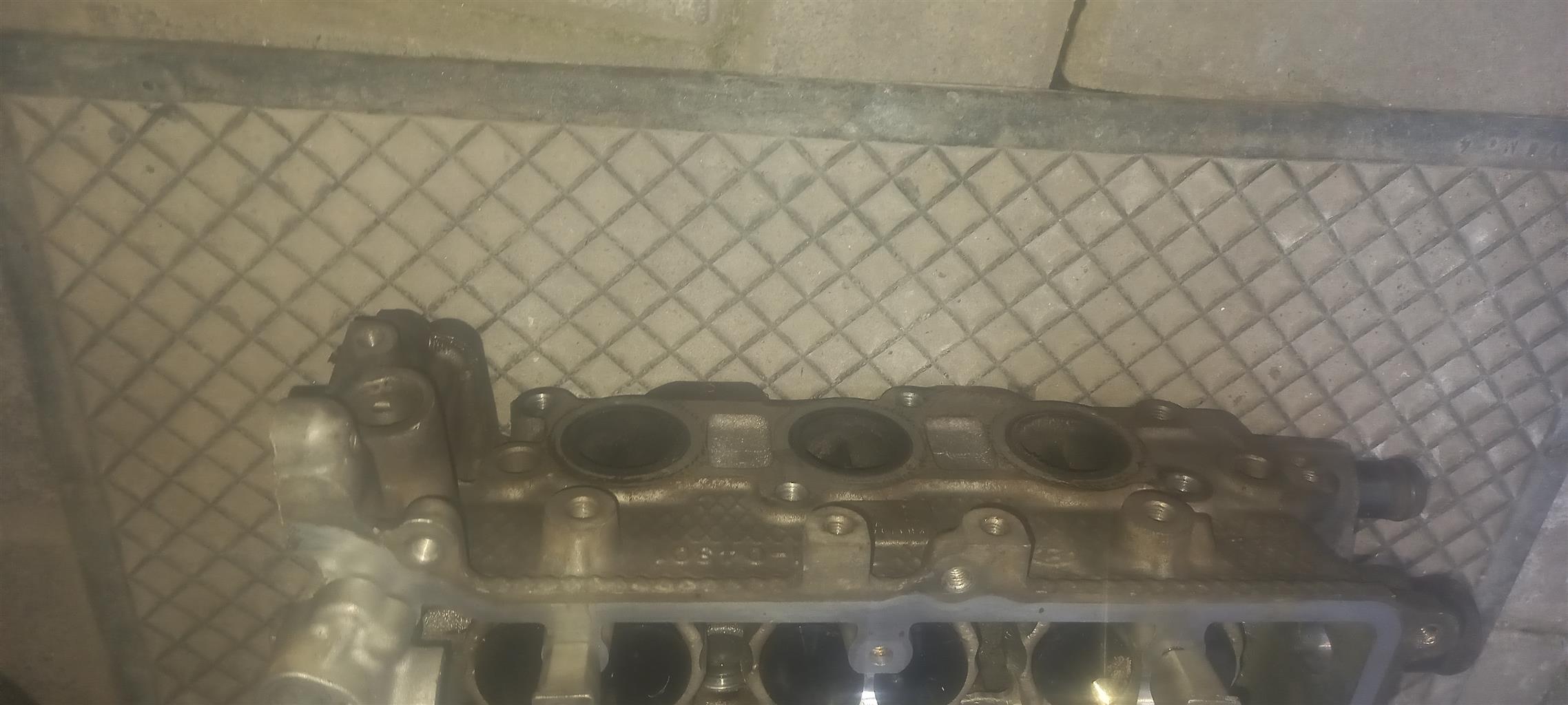 Hyundai i10 1.0 liter,kia picanto 1.0 cylinder head - Private Seller Hyundai i10 1.0 liter,kia picanto 1.0 cylinder head - Private Seller