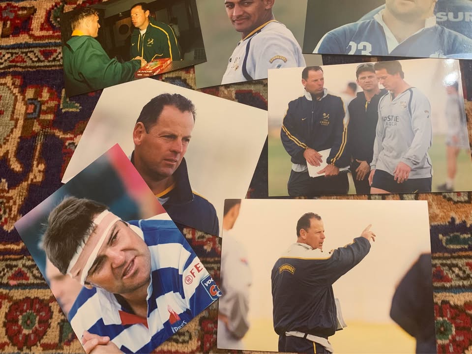 Rugbyfoto’s baie groot hoeveelheid van 1995 tot 2001 Name van rugbyspelers ingesluit.