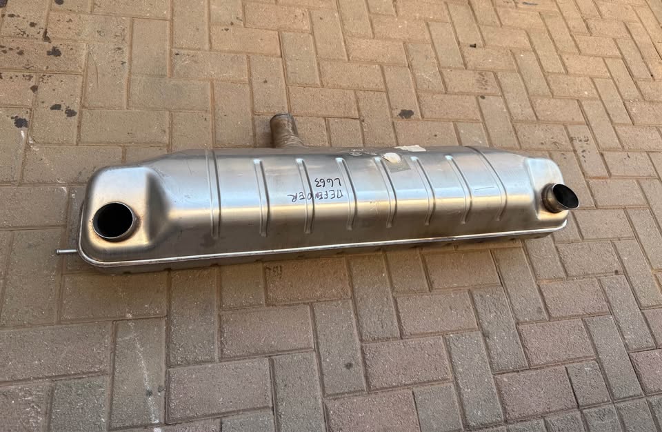 Land Rover Defender L663 Exhaust Silencer - Private Seller Land Rover Defender L663 Exhaust Silencer - Private Seller