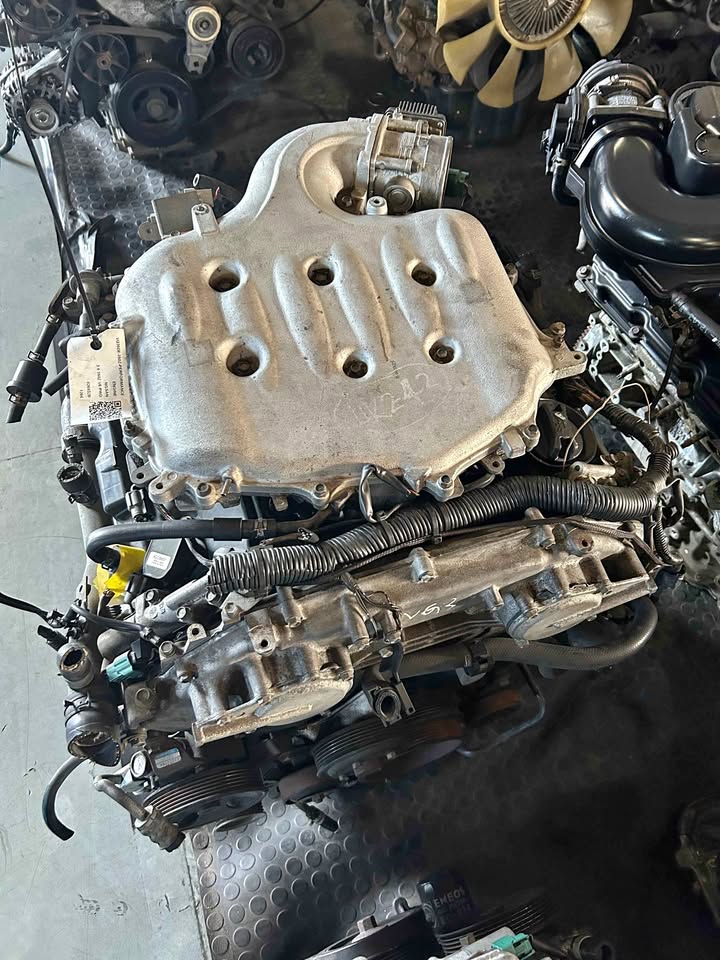 Nissan VQ35DE 3.5 350Z V6 Performance Engine For Sale - Private Seller Nissan VQ35DE 3.5 350Z V6 Performance Engine For Sale - Private Seller
