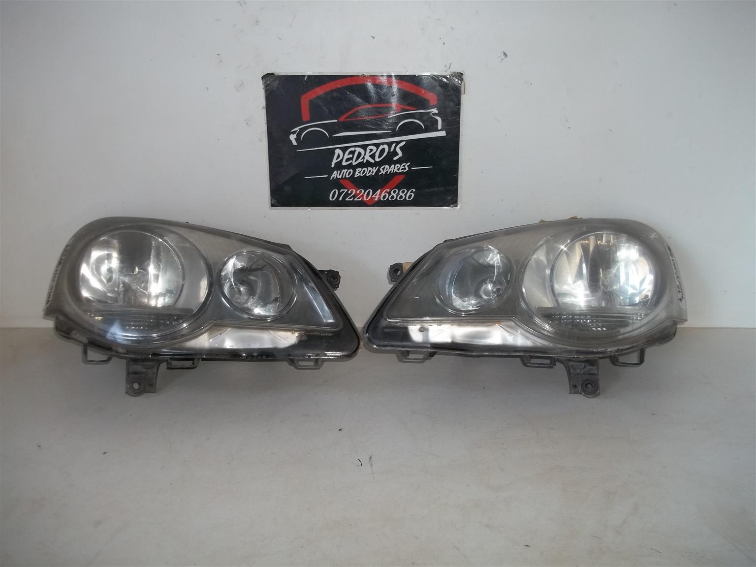 VW Polo VIvo '10-'14 L&R headlights (Pair) - Private Seller VW Polo VIvo '10-'14 L&R headlights (Pair) - Private Seller