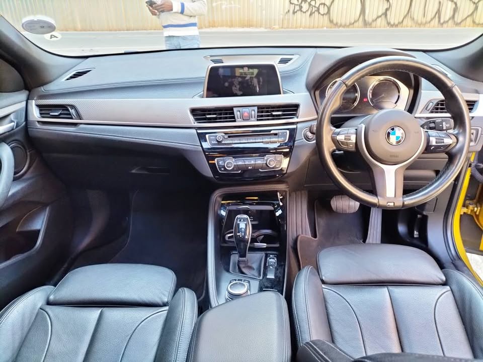 2020 BMW X2 M SPORT 1.8I