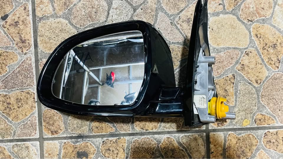 BMW X5 F15 F25 side mirror 2013/18 - Private Seller BMW X5 F15 F25 side mirror 2013/18 - Private Seller