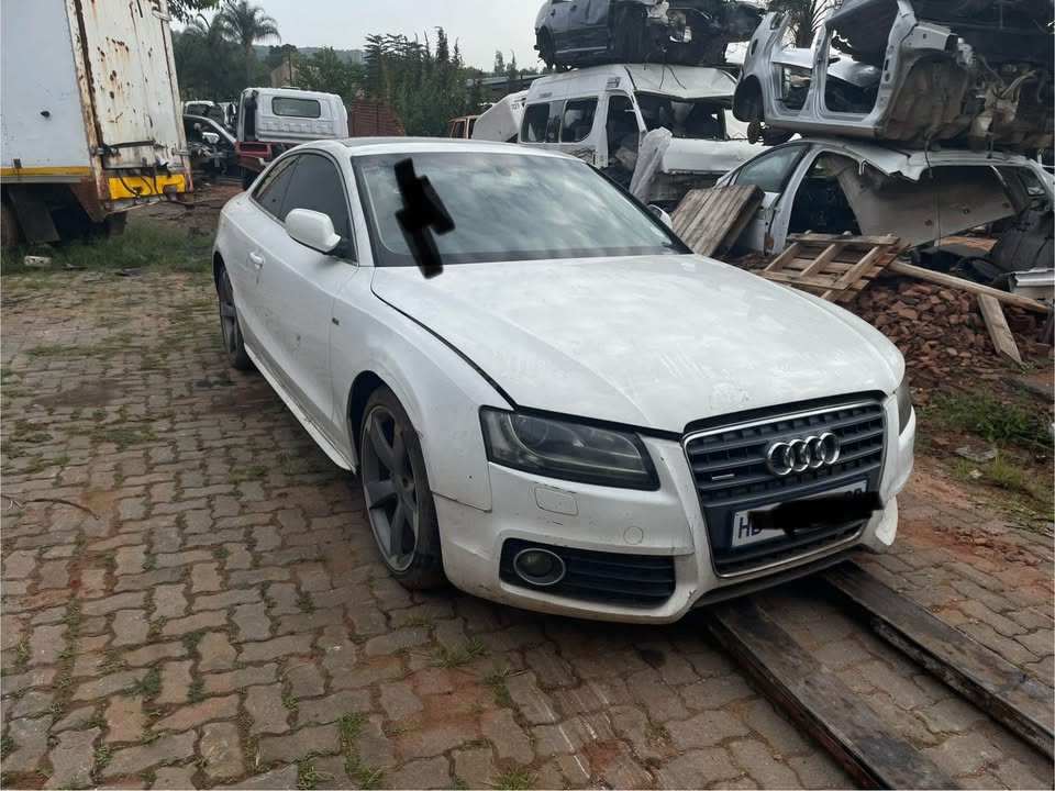 2012 AUDI A5 2.0T SLINE AUTO SPARES - Private Seller