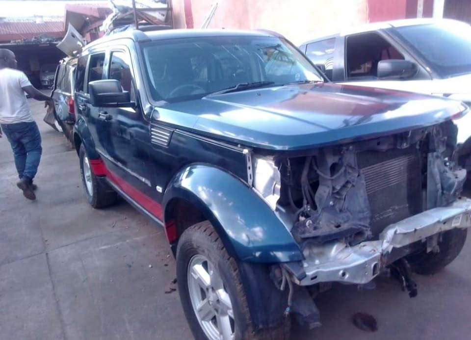 Dodge nitro 2012 stripping for spares - Private Seller Dodge nitro 2012 stripping for spares - Private Seller