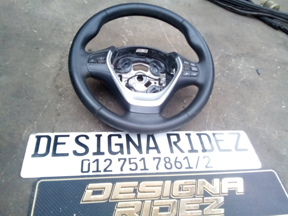 BMW F20/F30 STEERING WHEEL - Private Seller BMW F20/F30 STEERING WHEEL - Private Seller