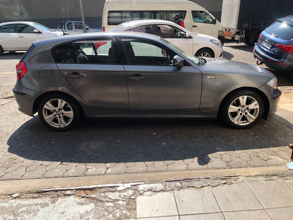 2010 BMW 118i