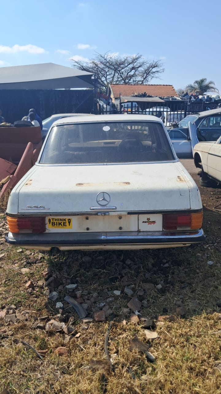 Merc Benz W114. 220 available for stripping spares - Private Seller Merc Benz W114. 220 available for stripping spares - Private Seller