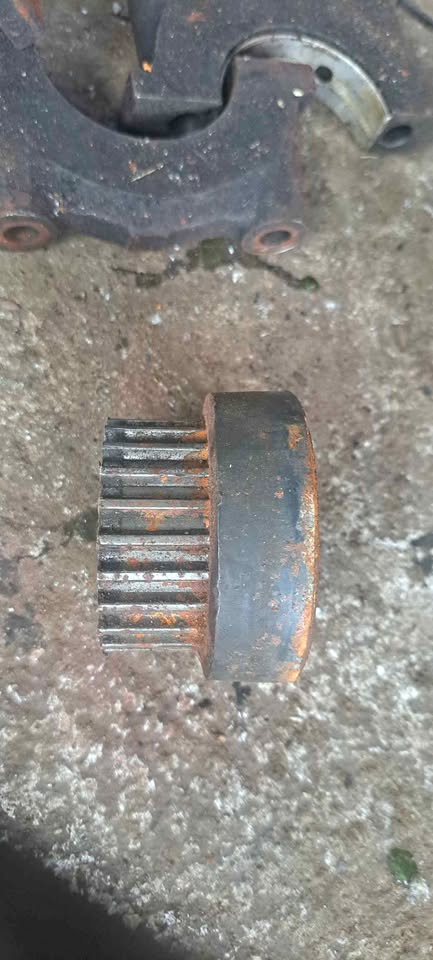 Astra kadett f 2.0 crank sprocket