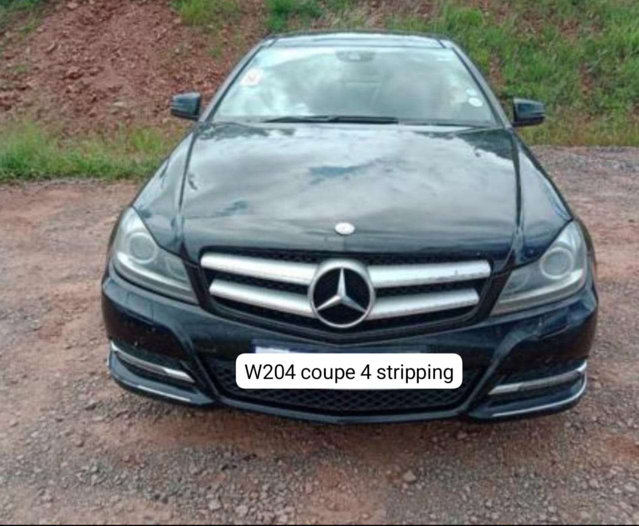 Mercedes Benz W204 coupe with black interior and CGI 271 for stripping Mercedes Benz W204 coupe with black interior and CGI 271 for stripping