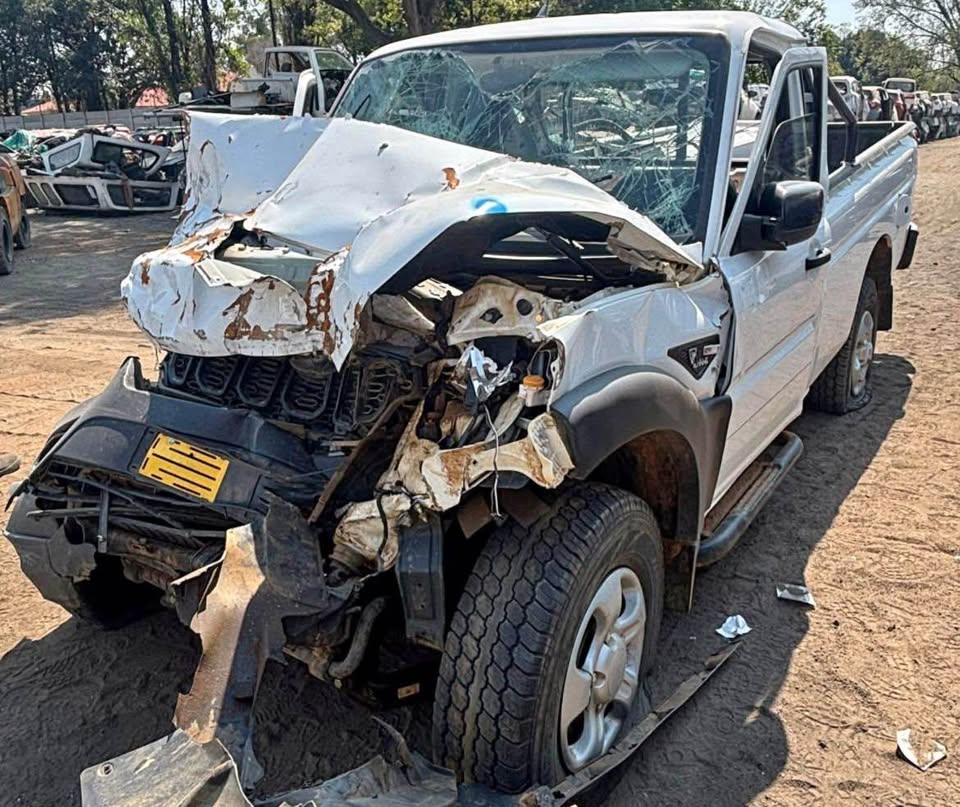 2921 Mahindra Scorpion Stripping for spares - Private Seller 2921 Mahindra Scorpion Stripping for spares - Private Seller