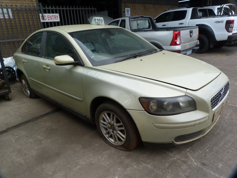 Volvo S40 1.8 Manual - 2006 SPARESBOYZ STRIPPING FOR SPARES - Private Seller Volvo S40 1.8 Manual - 2006 SPARESBOYZ STRIPPING FOR SPARES - Private Seller