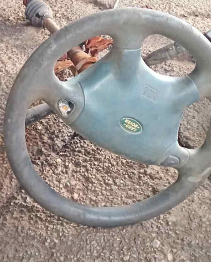 Land rover steering wheel - Private Seller Land rover steering wheel - Private Seller