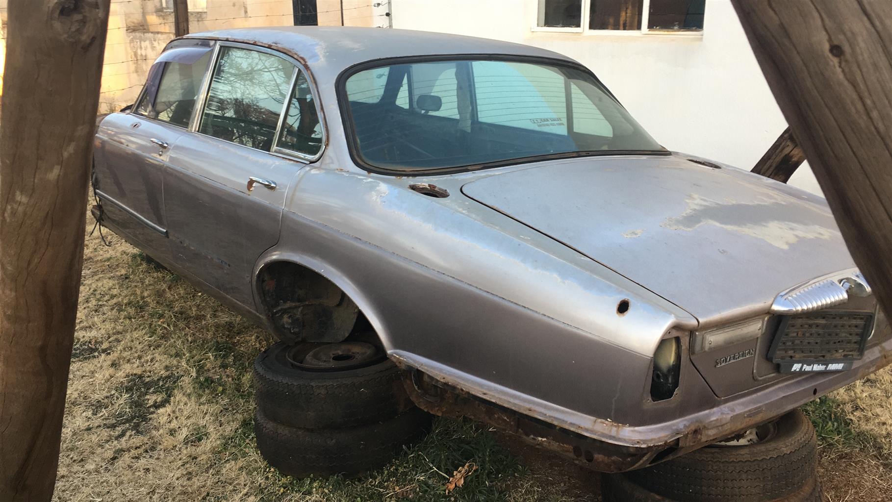 jaguar xj6 spares