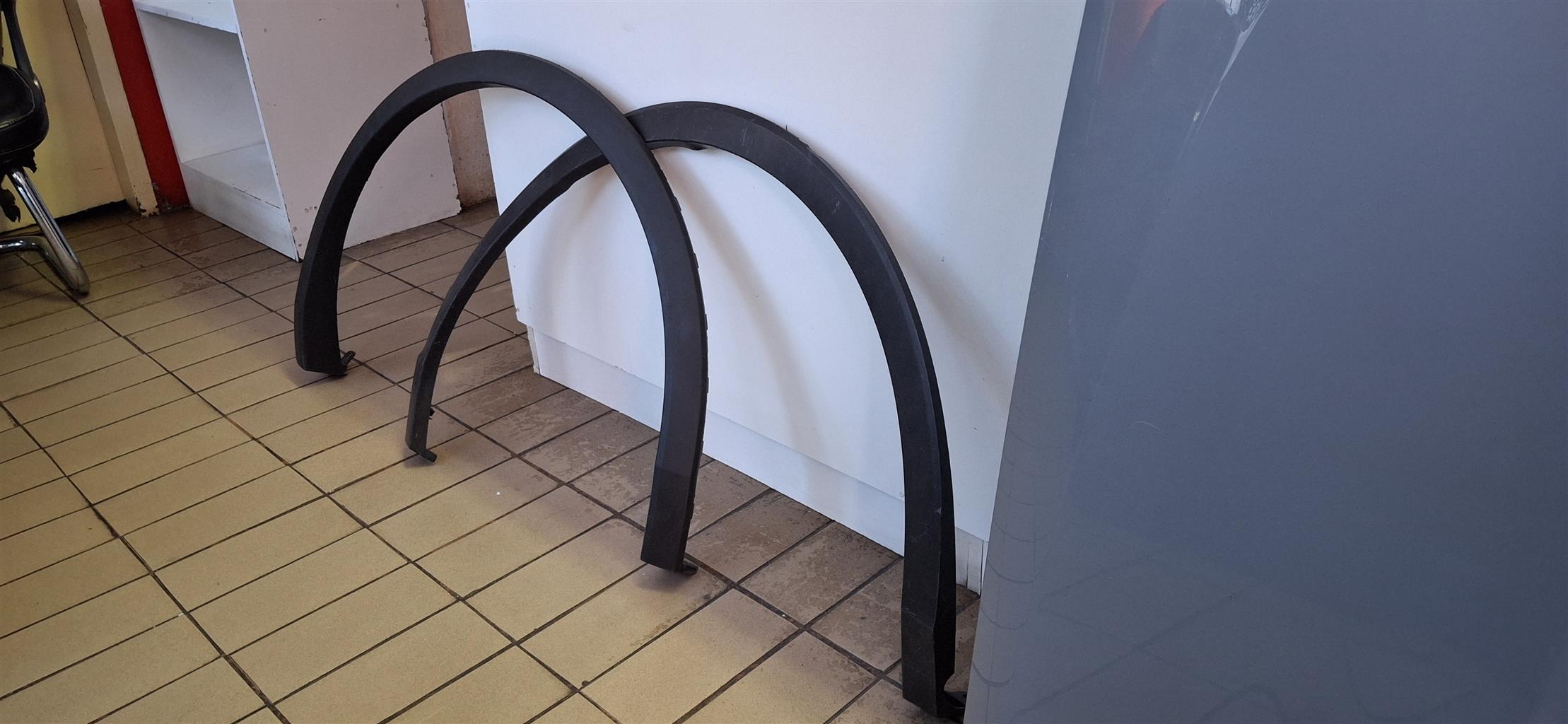 2019 VW TIGUAN R LINE WHEEL ARCH REAR LEFT RIGHT FOR SALE IN PRISTINE CONDITION - Private Seller 2019 VW TIGUAN R LINE WHEEL ARCH REAR LEFT RIGHT FOR SALE IN PRISTINE CONDITION - Private Seller