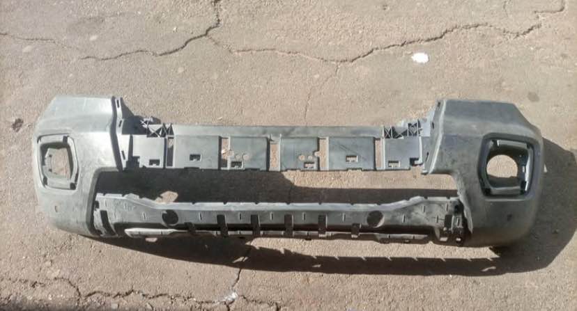 Ford Ranger T8 wild trak front bumper Call or dm - Private Seller Ford Ranger T8 wild trak front bumper Call or dm - Private Seller