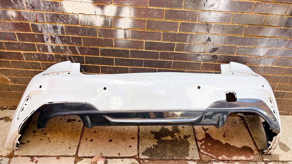 BMW 3 Series G20 M-Sport Back Bumper 2019 - Private Seller BMW 3 Series G20 M-Sport Back Bumper 2019 - Private Seller