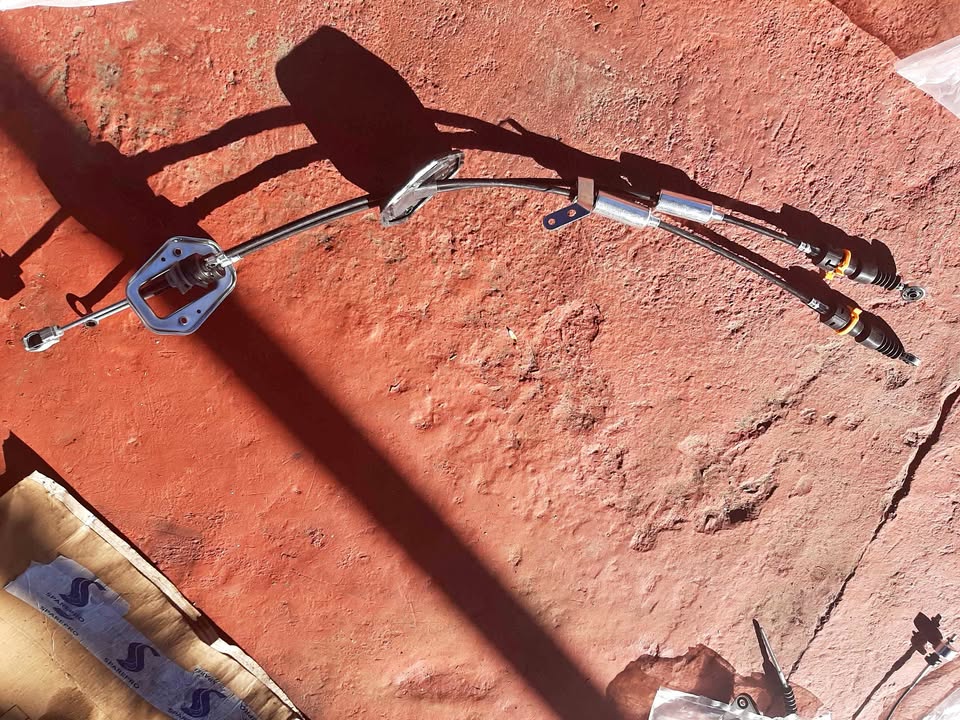 CHEV SPARK B12 GEAR CHANGE CABLE. BRAND NEW. FOR VARIOUS OTHER CARS TOO. CHEV SPARK B12 GEAR CHANGE CABLE. BRAND NEW. FOR VARIOUS OTHER CARS TOO.