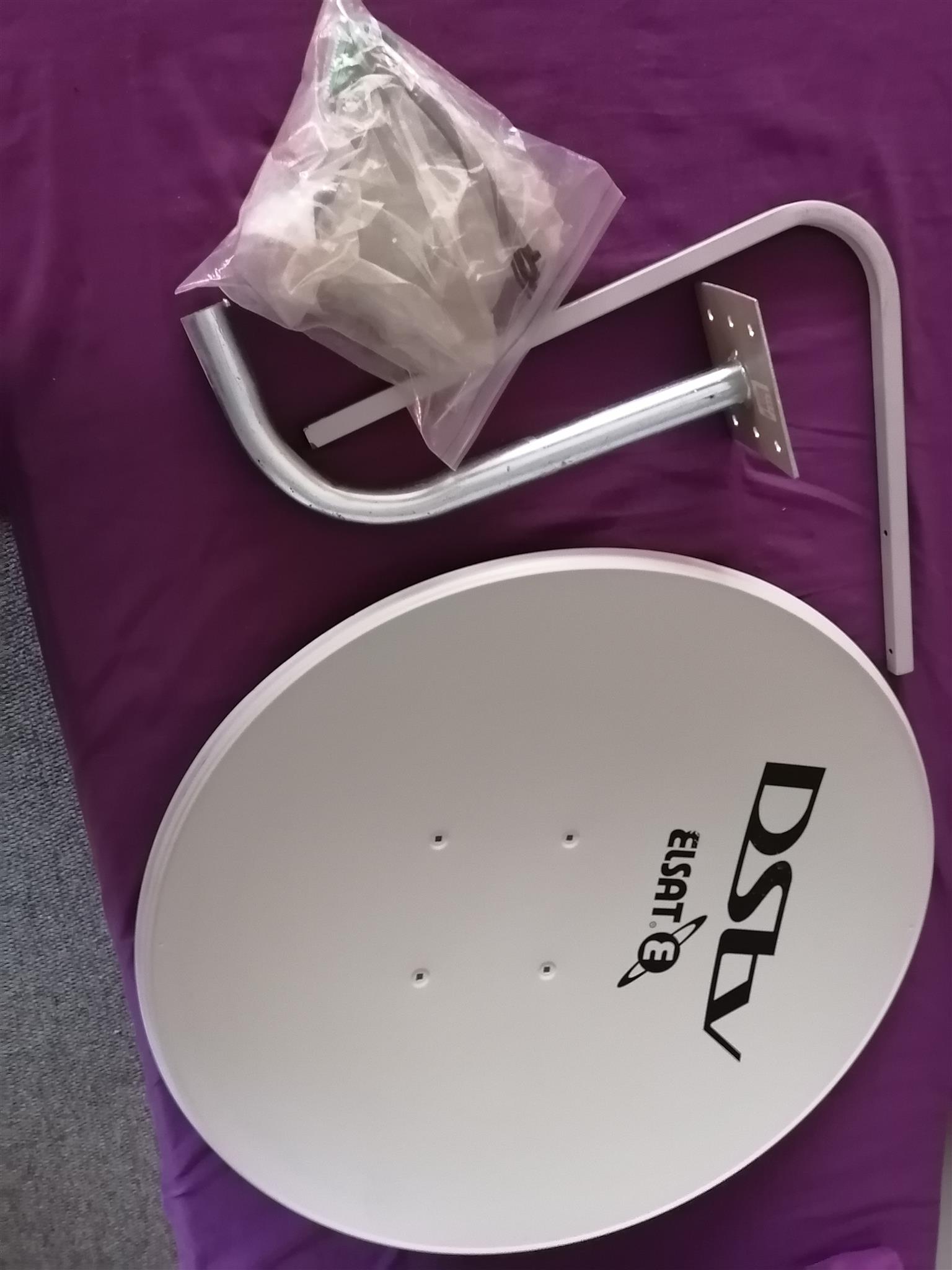 DSTV DISH WITH BRACKETS FITTING KIT. BRAND NEW.
