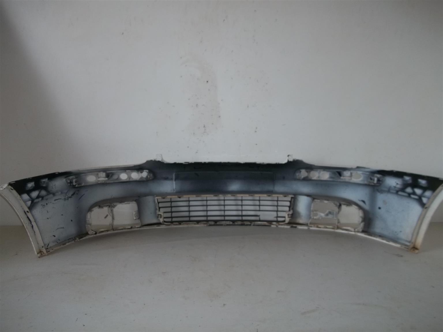 VW Golf 5 '04-'09 front bumper - Private Seller VW Golf 5 '04-'09 front bumper - Private Seller