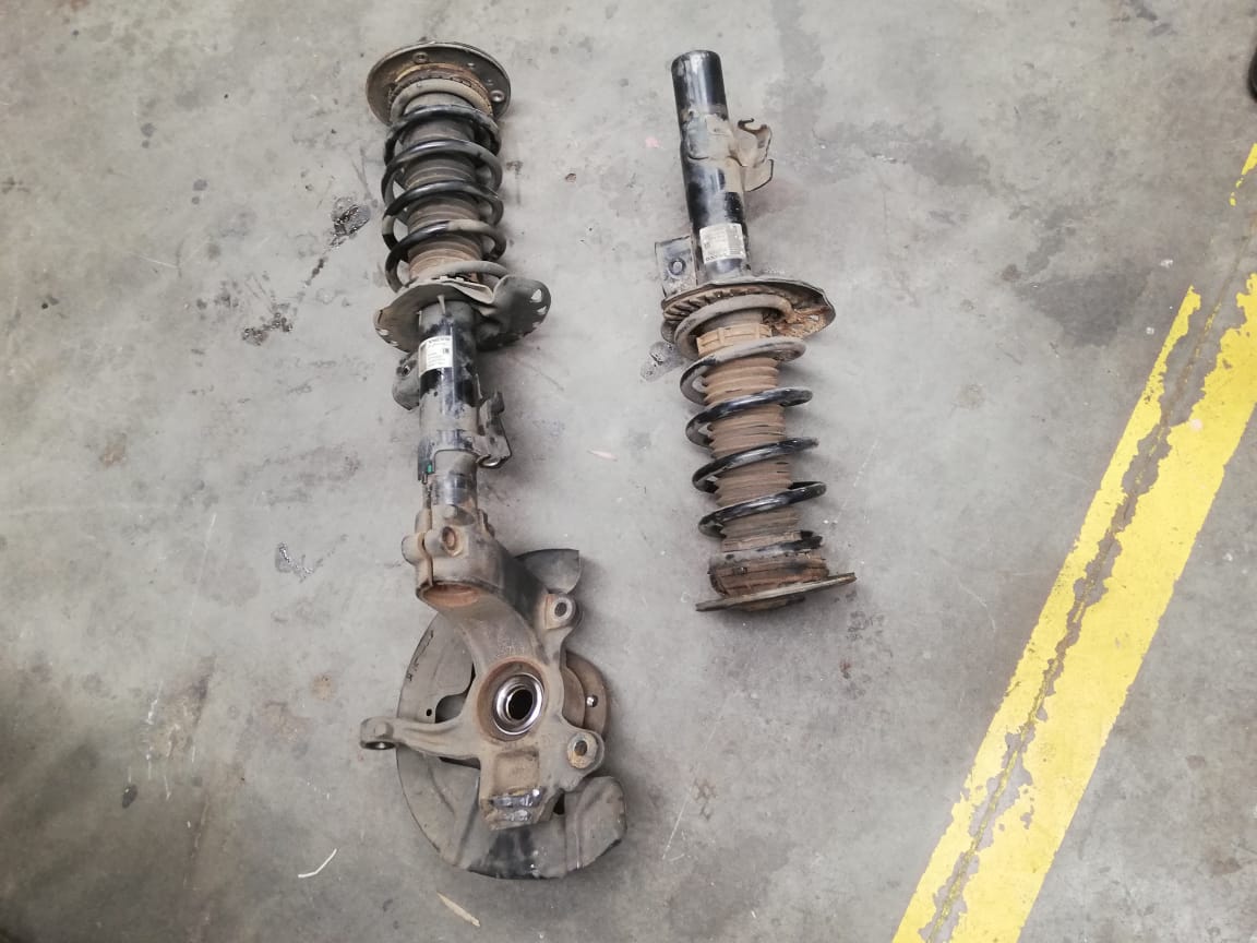 XC60 2012 VOLVO FRONT SHOCKS FOR SALE (DELIVERY COUNTRY WIDE) - Private Seller