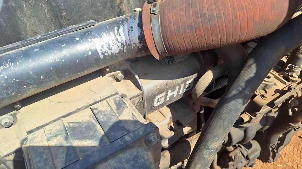Nissan UD Quon GH13 engine&gearbox available