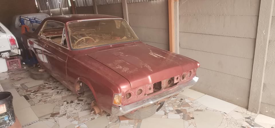 Ford 20m coupe body make me a offer - Private Seller Ford 20m coupe body make me a offer - Private Seller