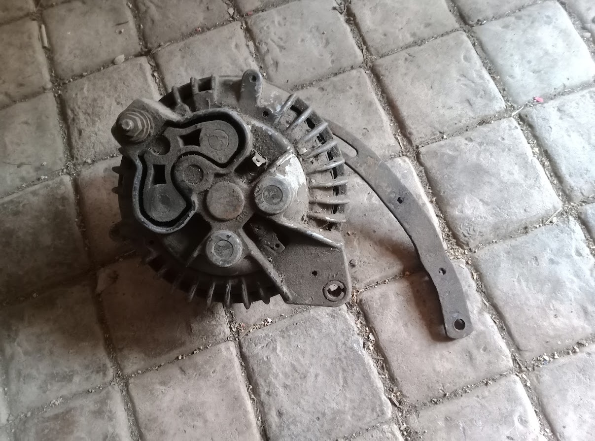 Chrysler Alternator - Private Seller