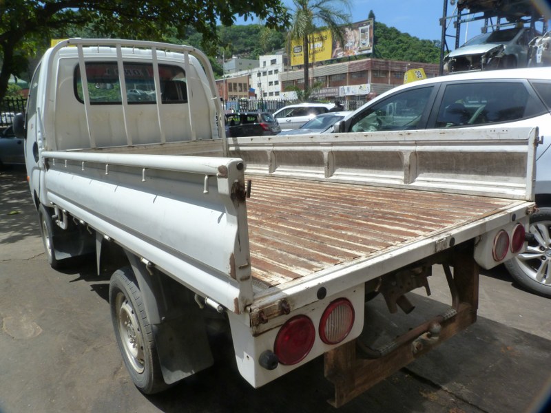 Kia K2500 2.5 Manual White - 2016 SPARESBOYZ STRIPPING FOR SPARES - Private Seller Kia K2500 2.5 Manual White - 2016 SPARESBOYZ STRIPPING FOR SPARES - Private Seller