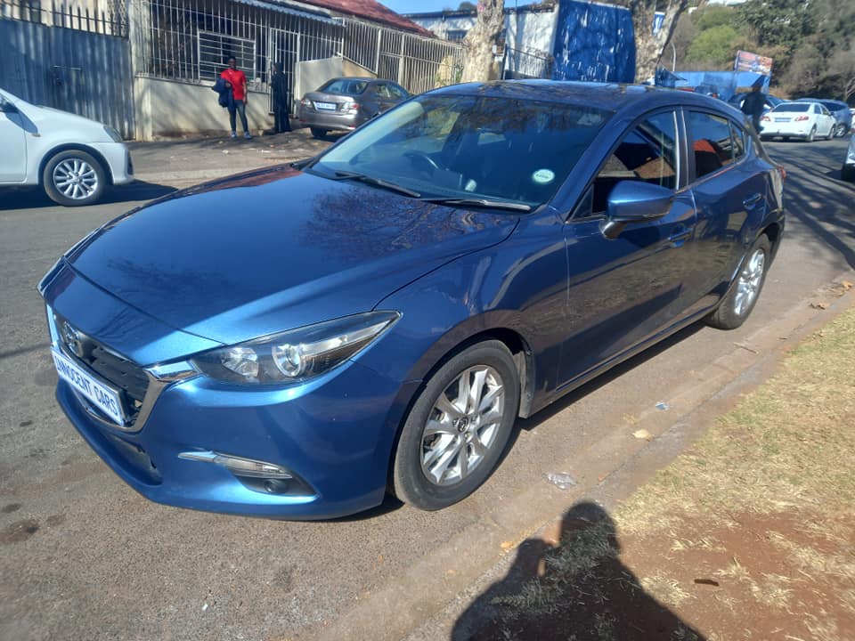 2019 MAZDA 3 1.6 ENGINE PETROL, MANUAL, MILEAGE 55000KMS, BLUE COLOR