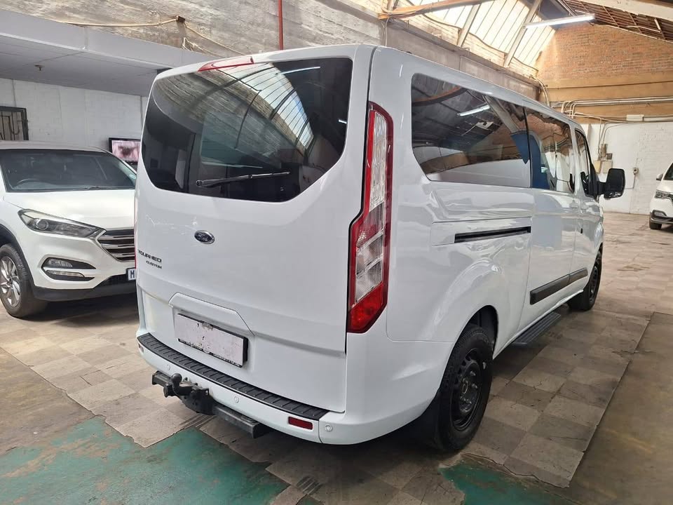 Used 2020 Ford Tourneo 2.2TDCi MWB 12-seat - Private Seller Used 2020 Ford Tourneo 2.2TDCi MWB 12-seat - Private Seller