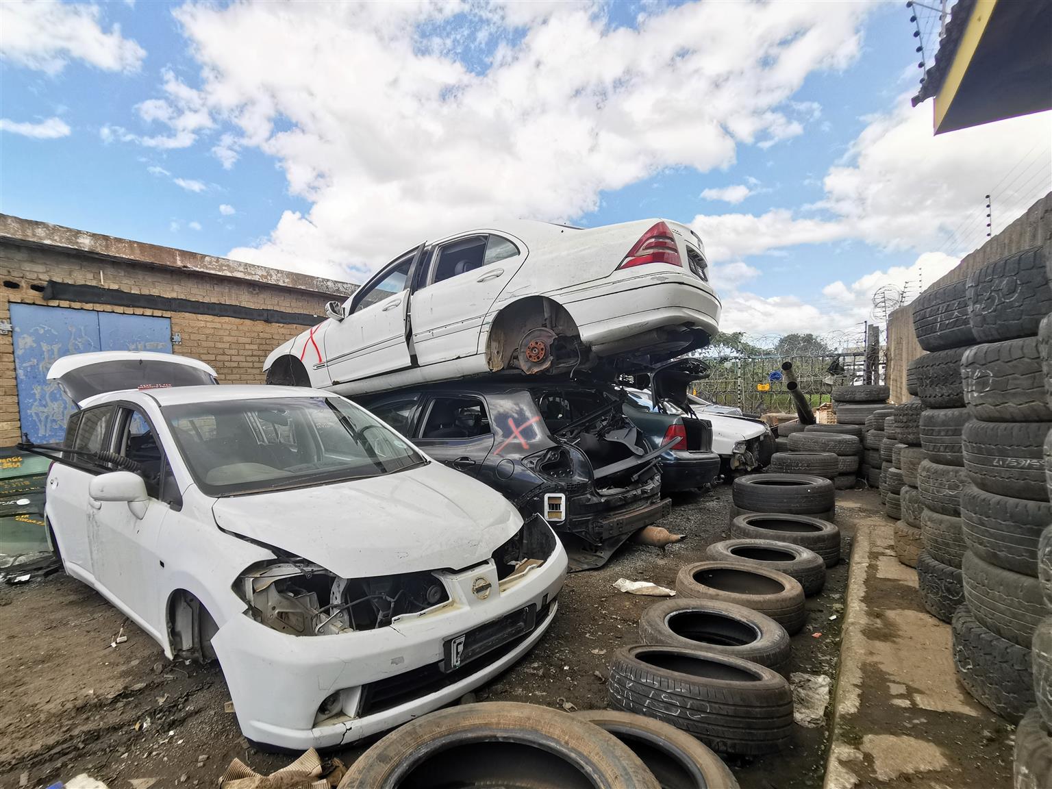 2012 Chev Aveo 1.6 - Stripping for Spares