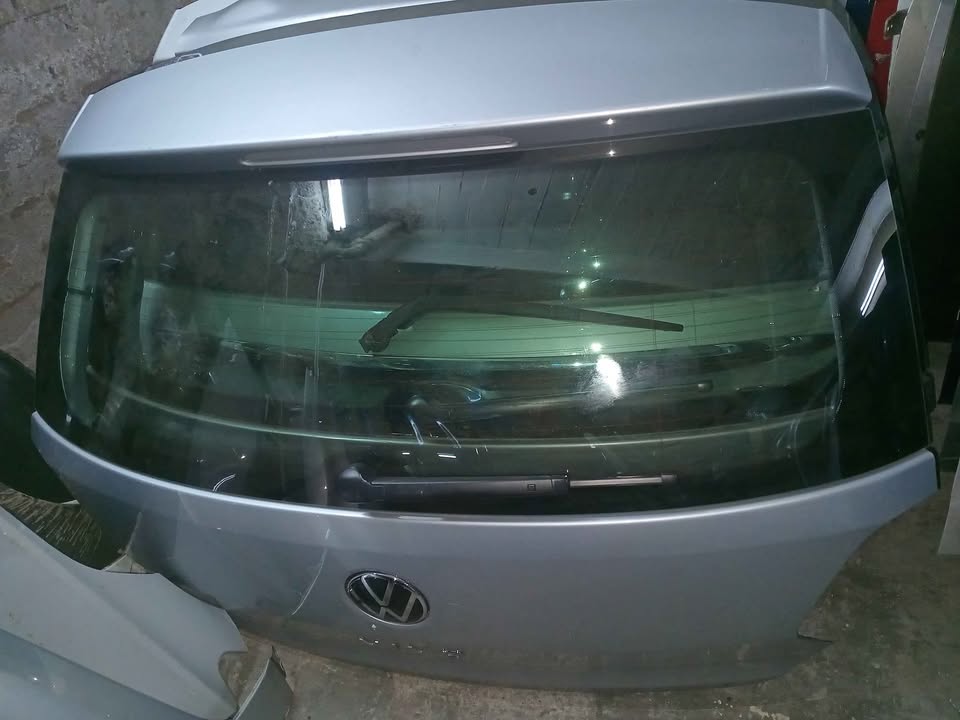 Polo vivo new shape 2025 tailgate