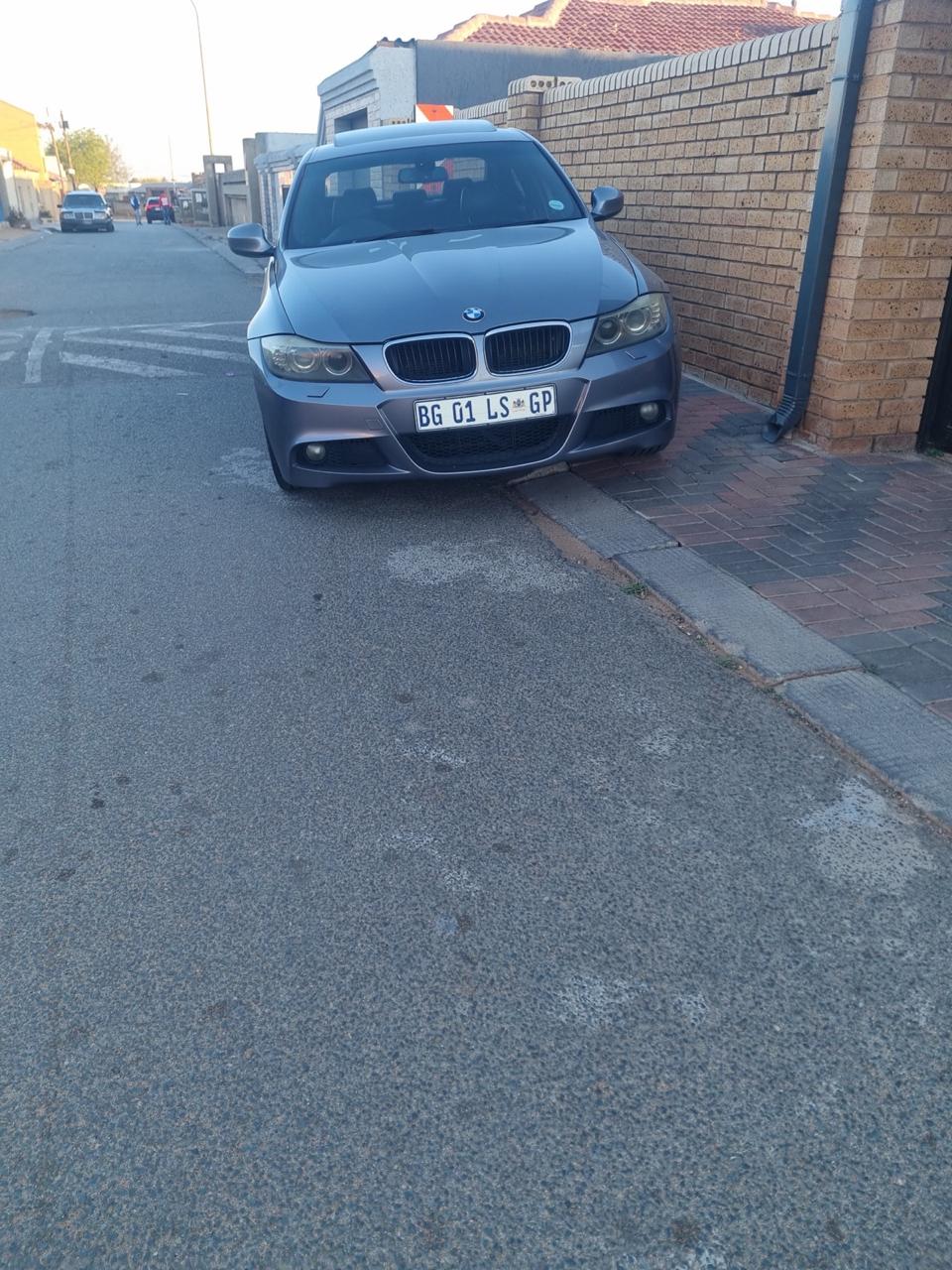 2011 BMW 3 Series 320i M Sport