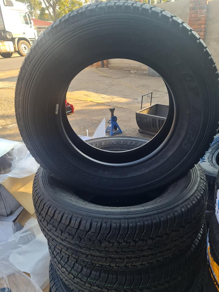 4x255/65/17 Dunlop Grandtrek Brand new tyres - Private Seller
