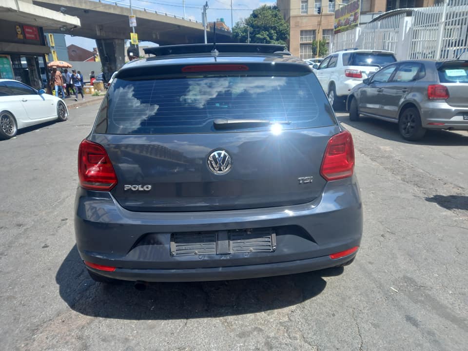 2014 VW POLO TSI 1.2 PETROL, MANUAL TRANSMISSION, GREY COLOUR, Sunroof