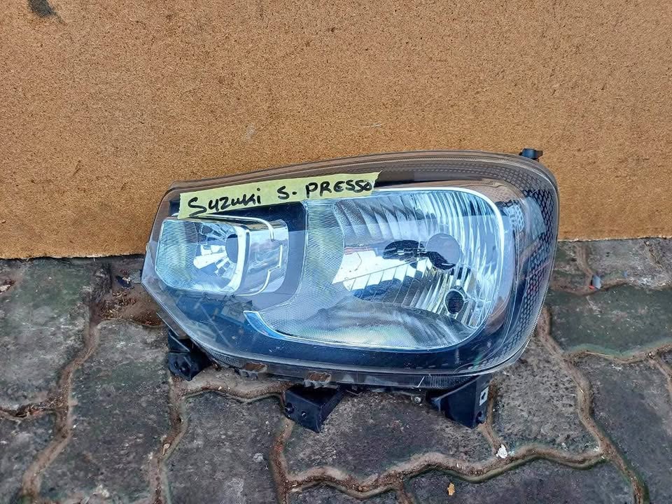Suzuki S-Presso headlight - Private Seller Suzuki S-Presso headlight - Private Seller