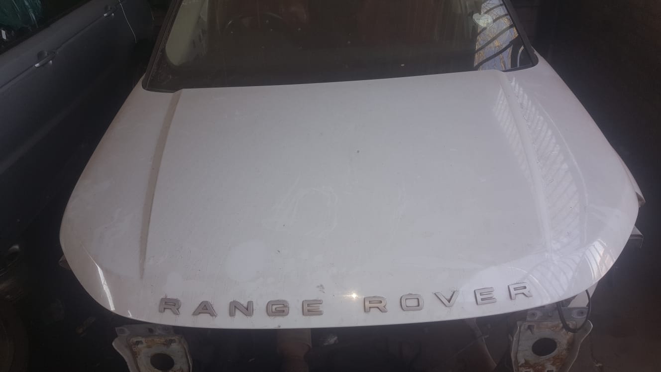 2013 Range Rover Evoque 2.2 SD4 Bonnet for sale