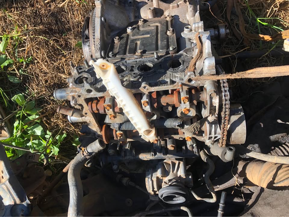 Toyota Yaris 1kr Engine Parts for Sale - Private Seller