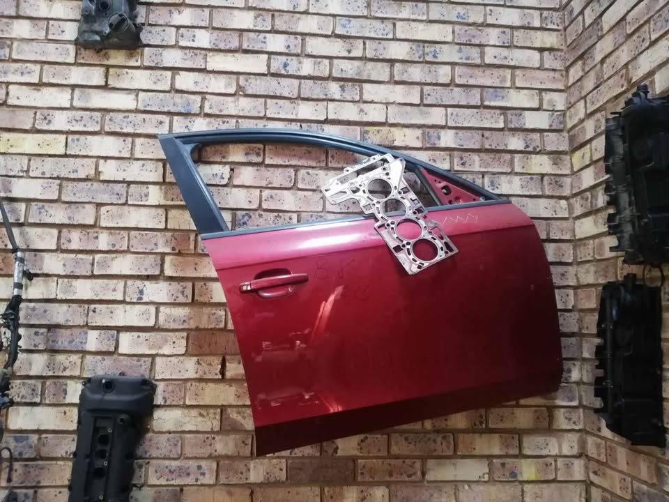 Audi A4 right side door - Private Seller Audi A4 right side door - Private Seller