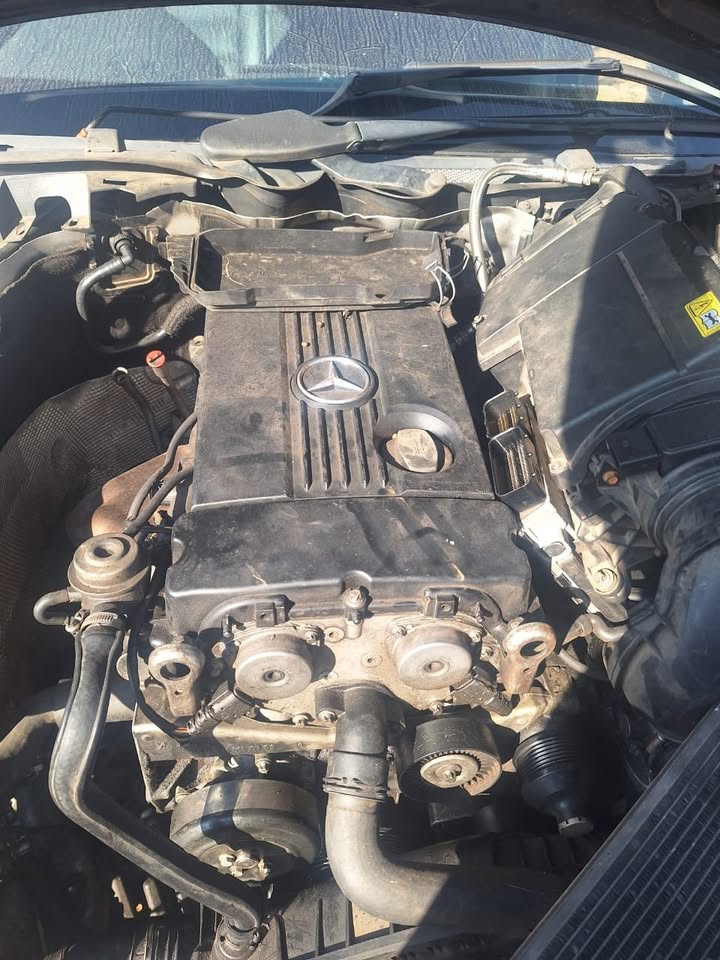 Mercedes-Benz C200 Engine for Sale - Private Seller