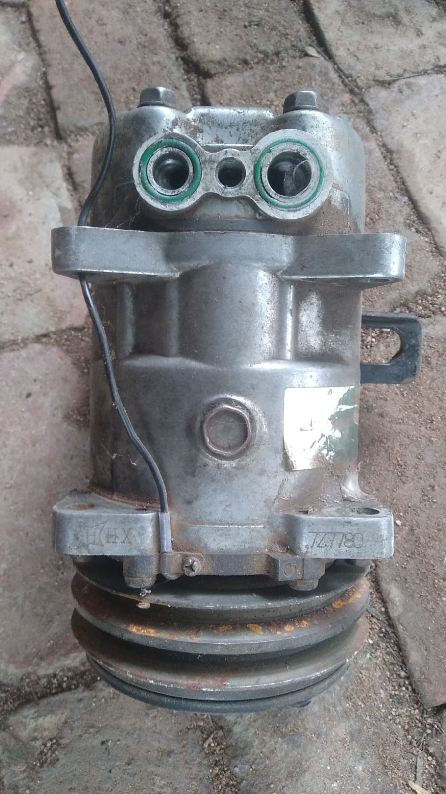 Isuzu 2.5 aircon pump
