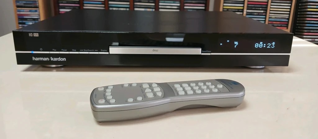 HARMAN KARDON HK970 SPECIAL EDITION AMPLIFIER WITH HD970 CD PLAYER