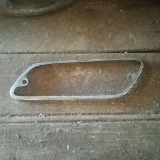 Corona front lens crome holder - Private Seller