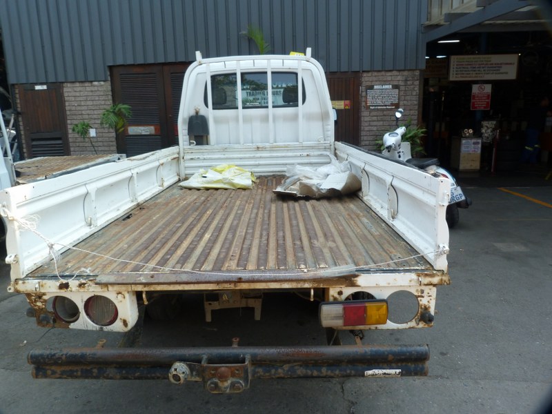 Kia K2700 Workhorse PU SC Manual - 2006 SPARES - Private Seller Kia K2700 Workhorse PU SC Manual - 2006 SPARES - Private Seller