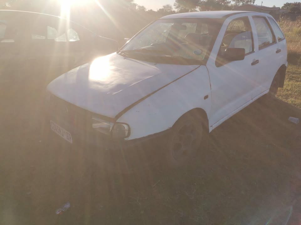 Polo playa stripping for spares - Private Seller Polo playa stripping for spares - Private Seller